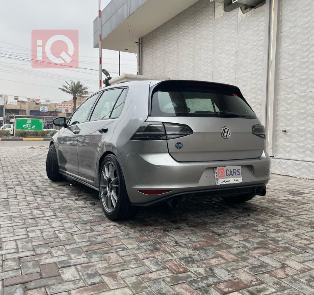 ڤۆڵکسواگن گۆلف